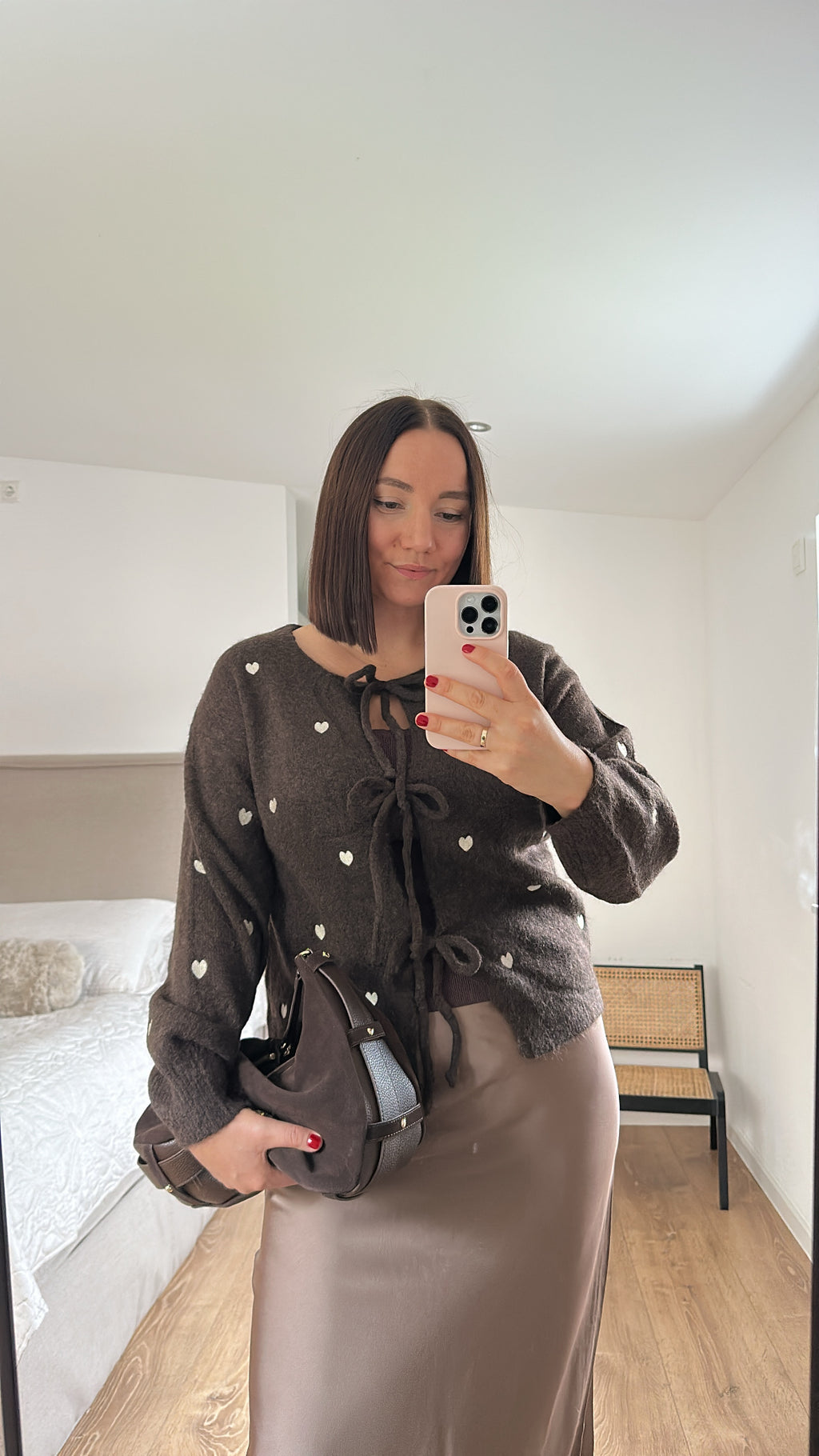 Effeny Cardigan mit aufgestickten Herzen
