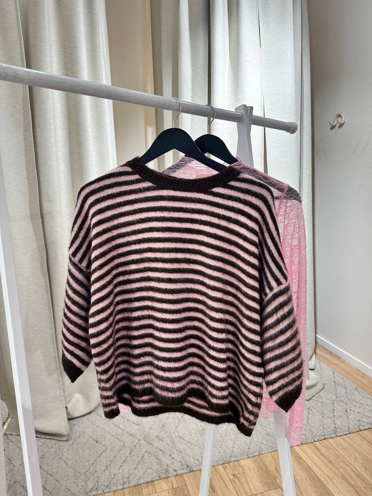 J&L Longsleve aus Spitze