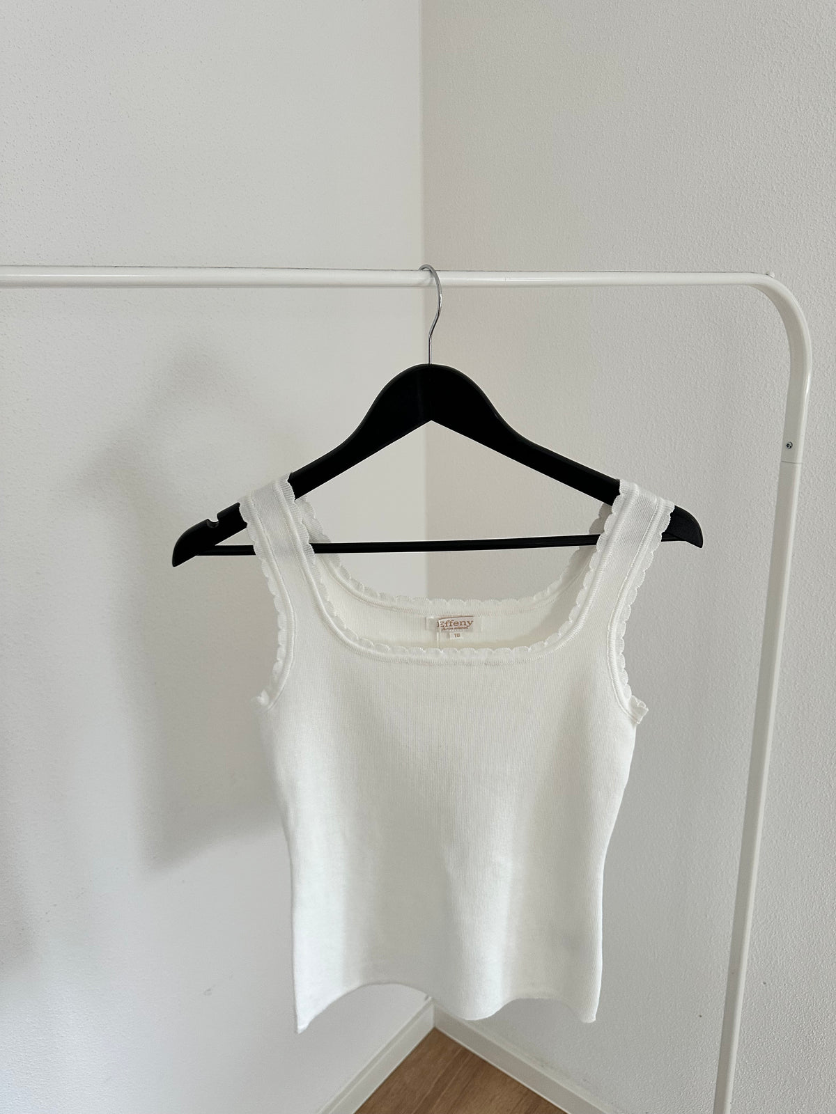 Effeny Geripptes Tanktop mit eckigem Ausschnitt