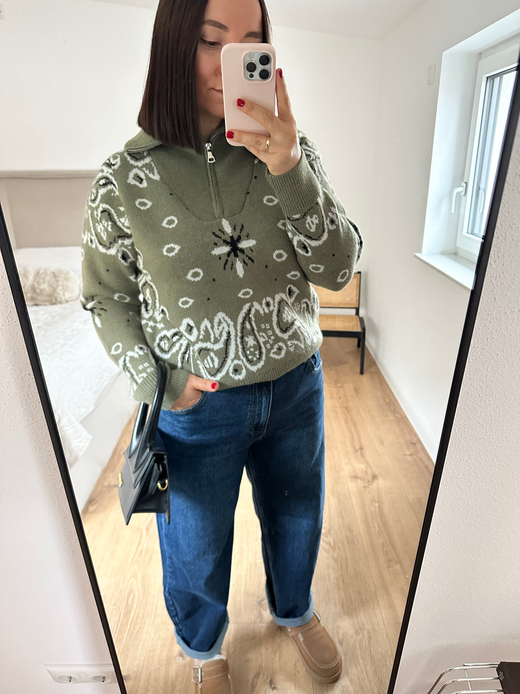 Effeny Half Sip Pullover Paisley