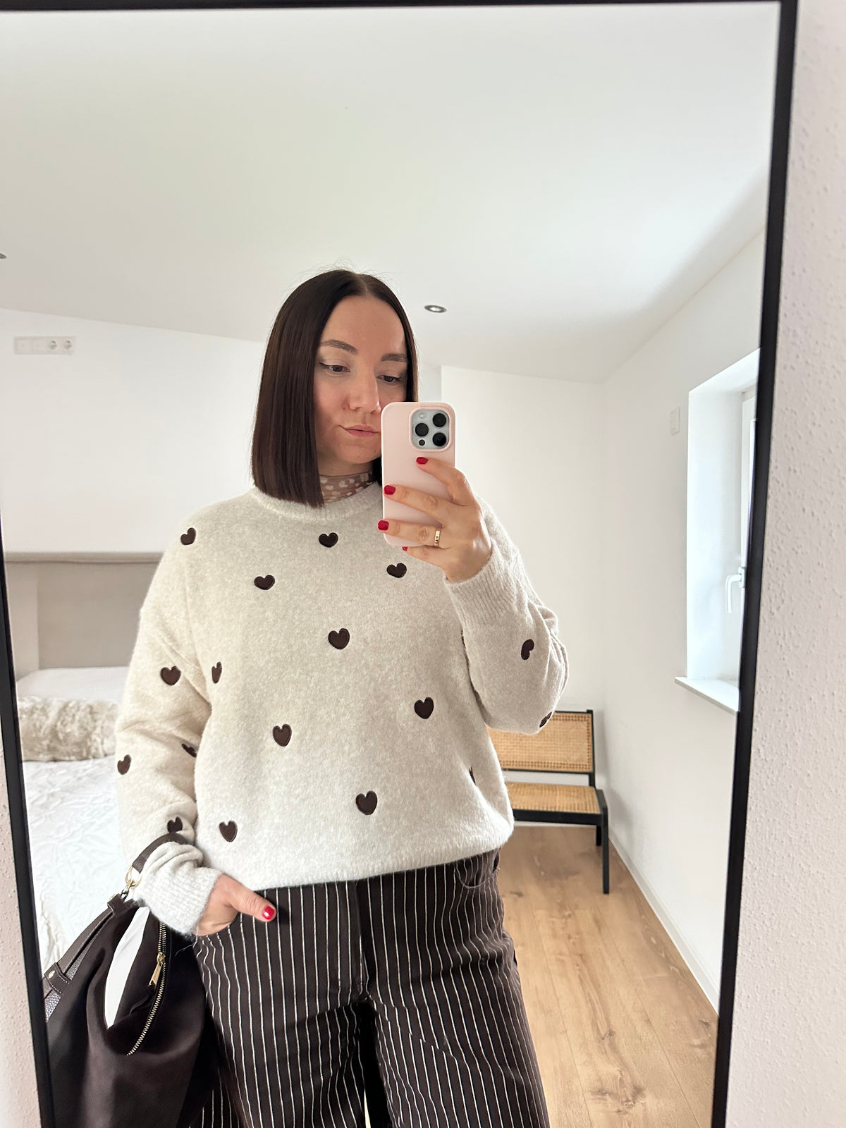Effeny Pullover mit Herz-Stickereien