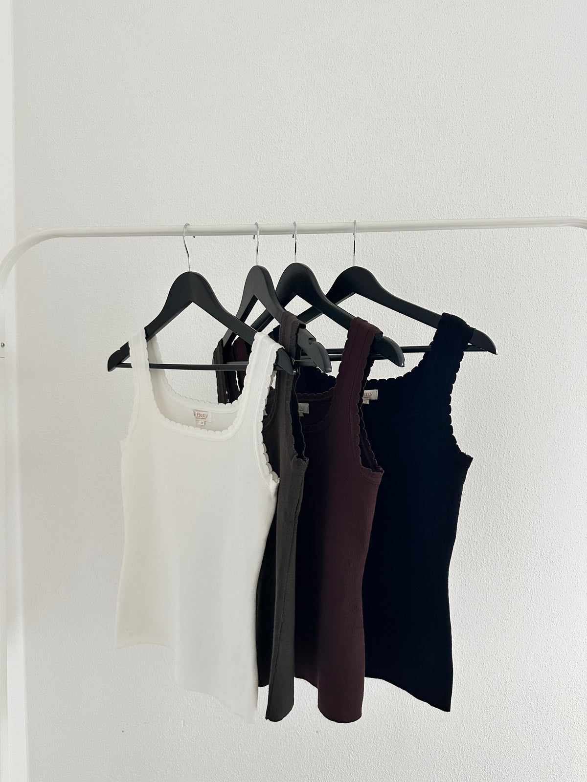 Effeny Geripptes Tanktop mit eckigem Ausschnitt