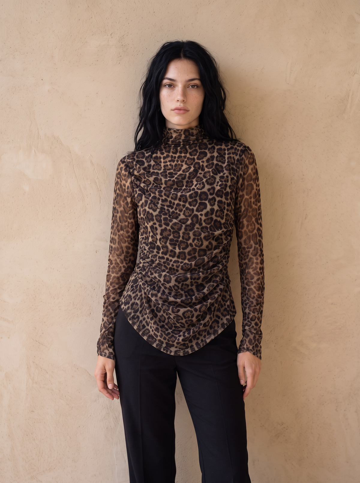 Kélie Fashion Mesh-Longsleeve im Leo-Print mit Stehkragen & Raffungen